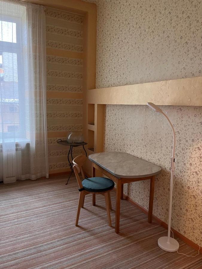 Happy Apartment On Kopernik 30 Lviv Buitenkant foto